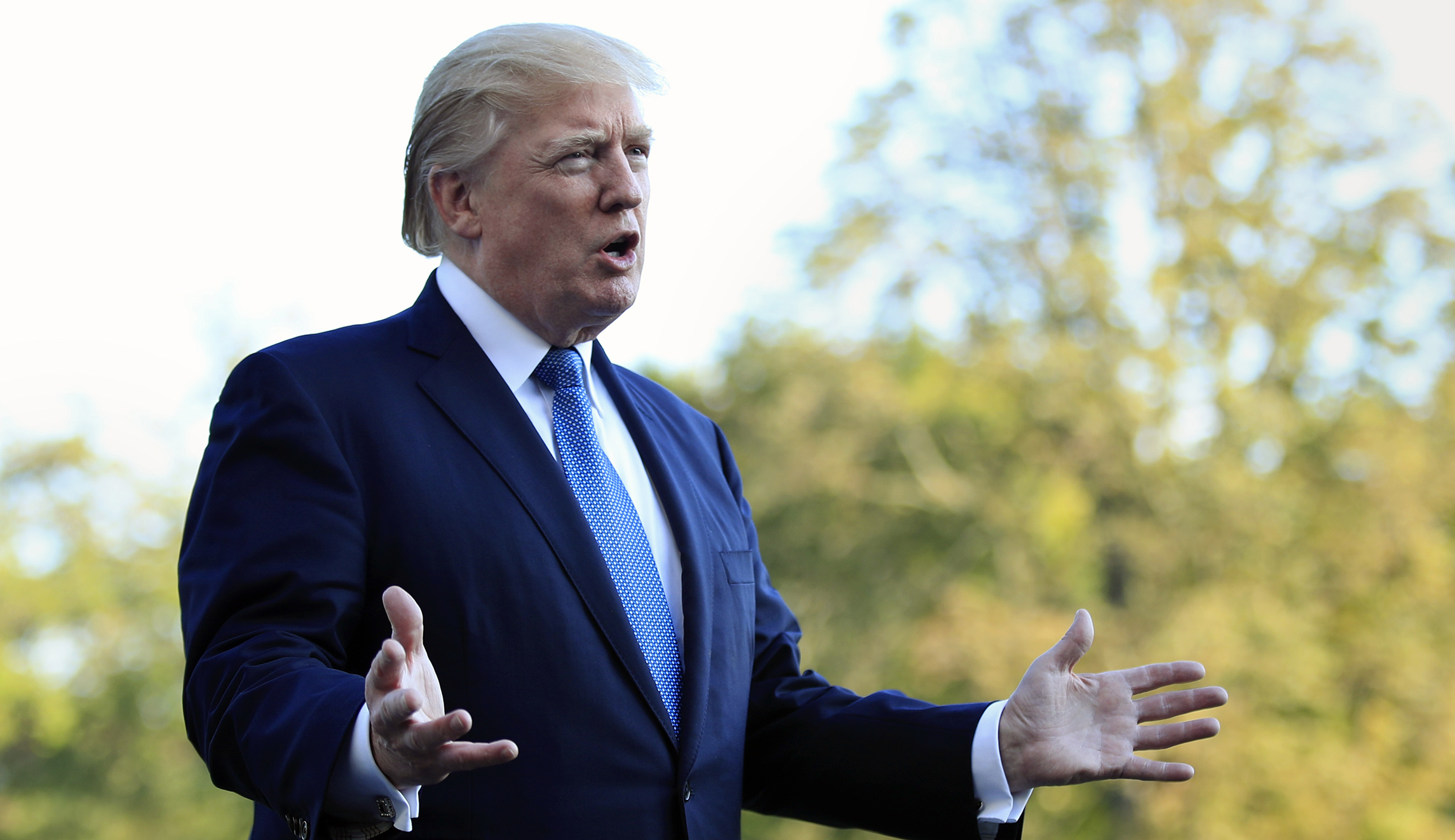 Trump adds North Korea, Venezuela, Chad to travel ban list