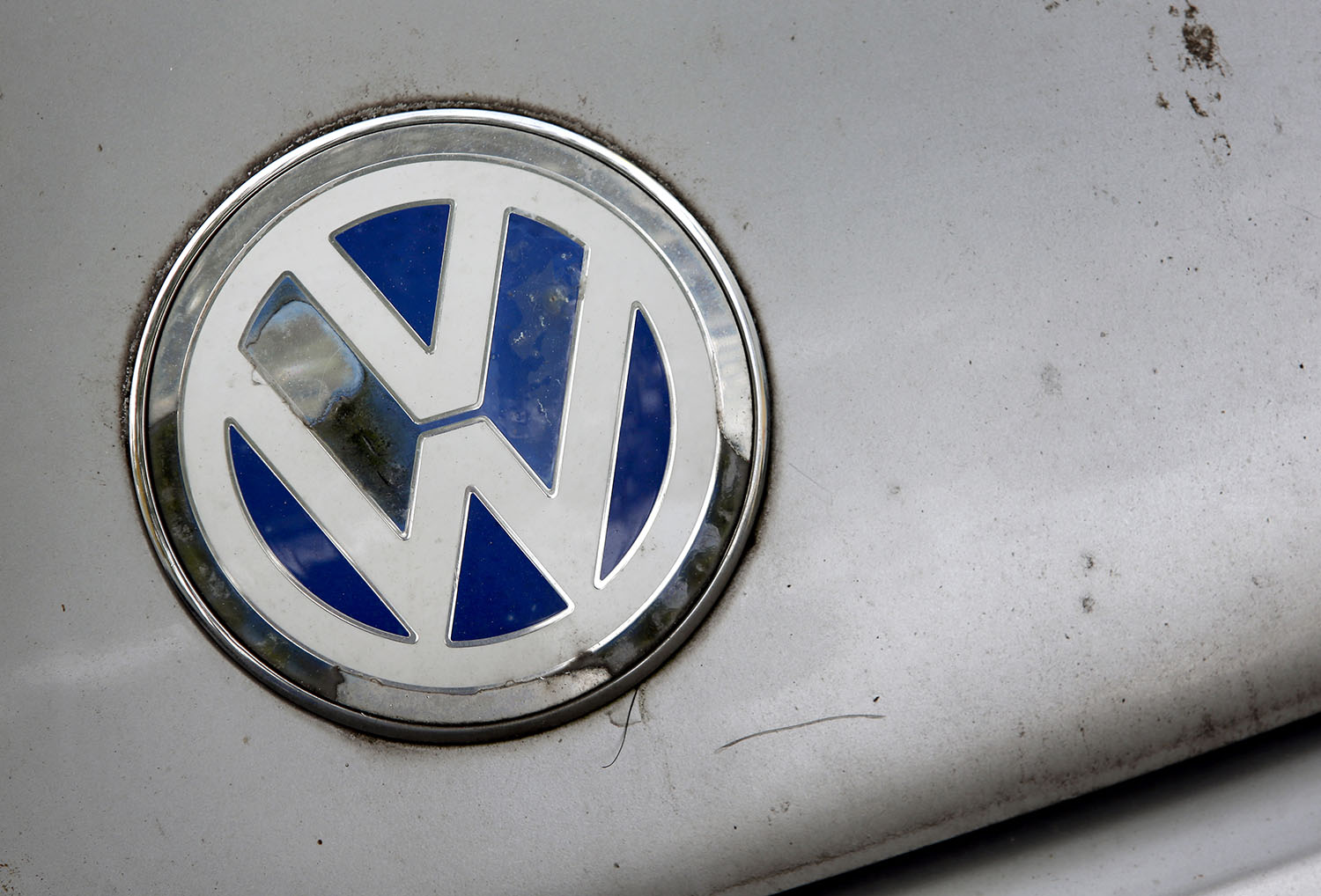 VW pleads guilty to criminal charges in emissions scandal