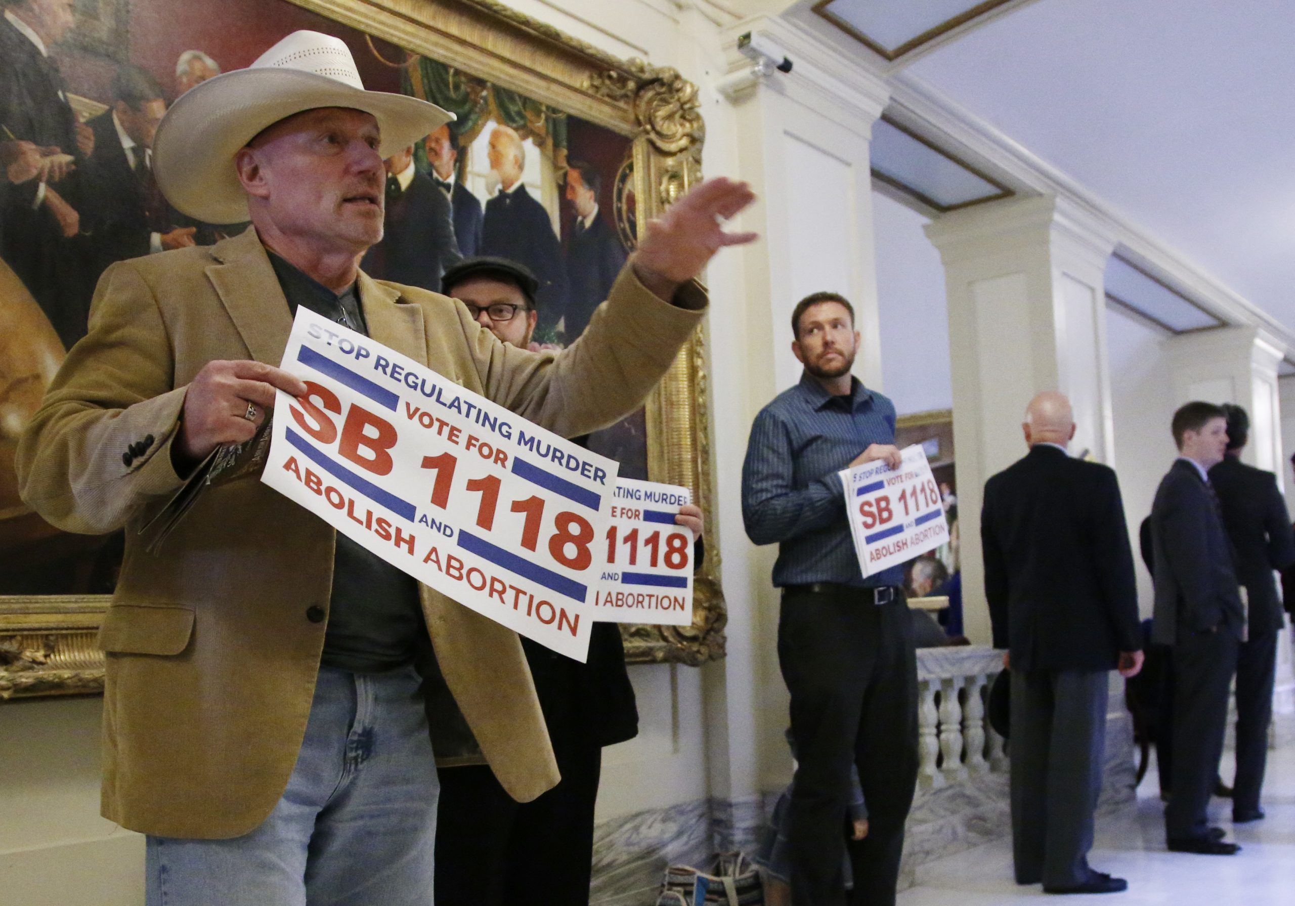 Oklahoma Senate passes bill outlawing abortion