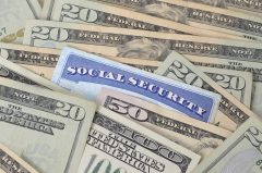 Let low-income Americans opt out of Social Security