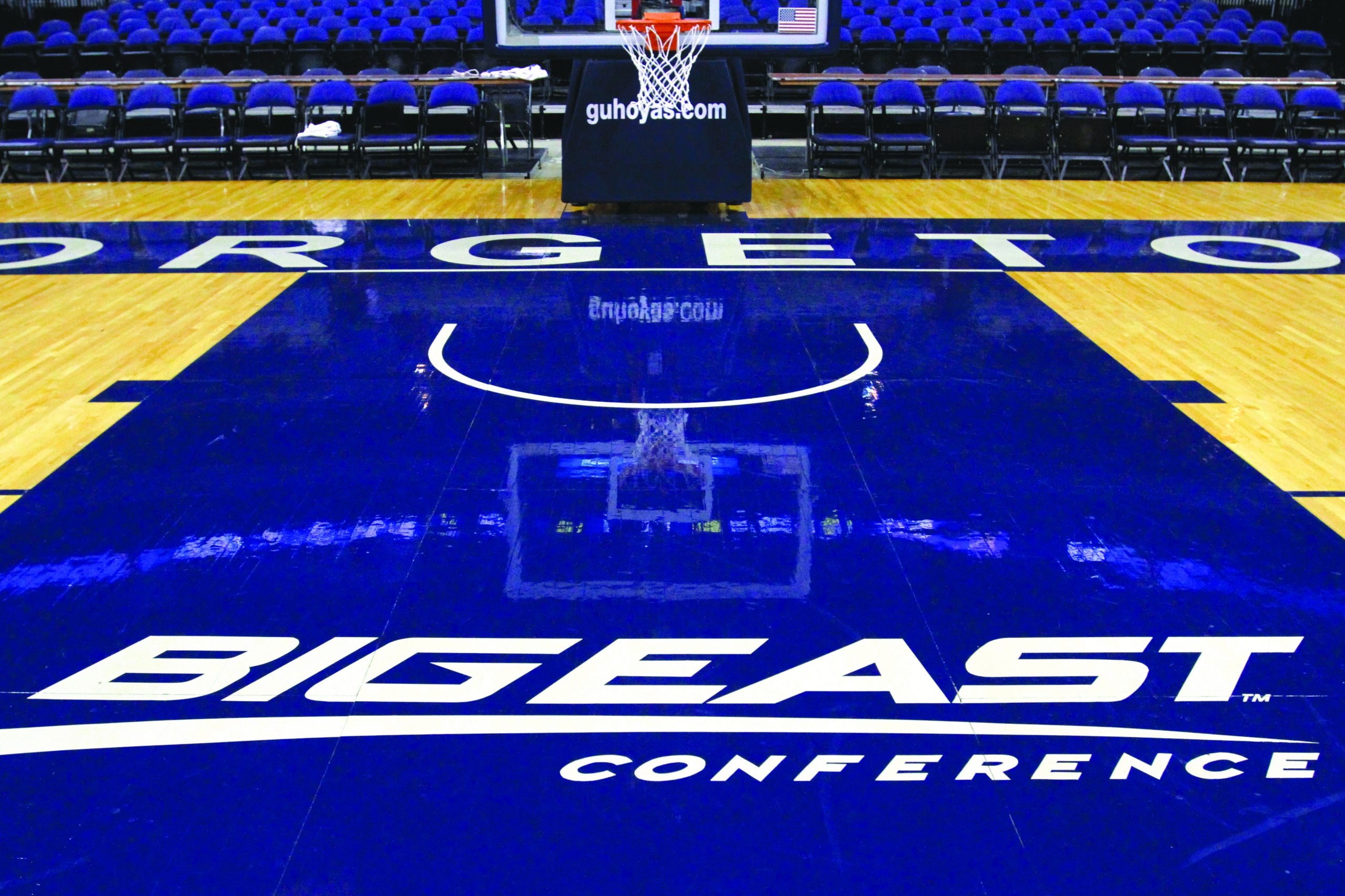 Georgetown, six others vote to leave Big East