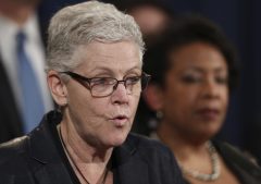 Obama EPA chief Gina McCarthy says she’ll keep close tabs on Pruitt