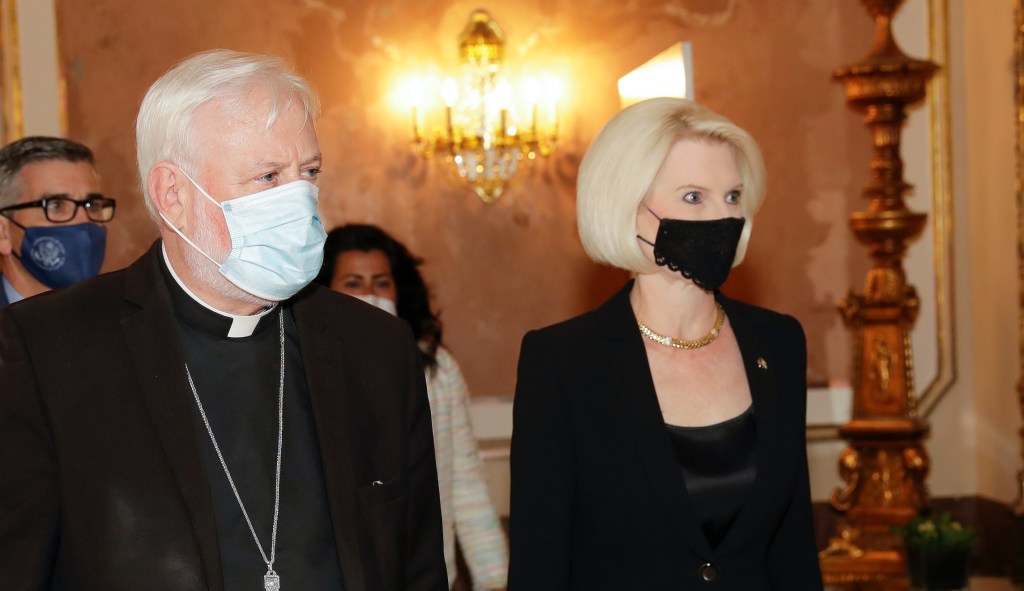 US: Vatican talks with China could expose Catholics to additional persecution
