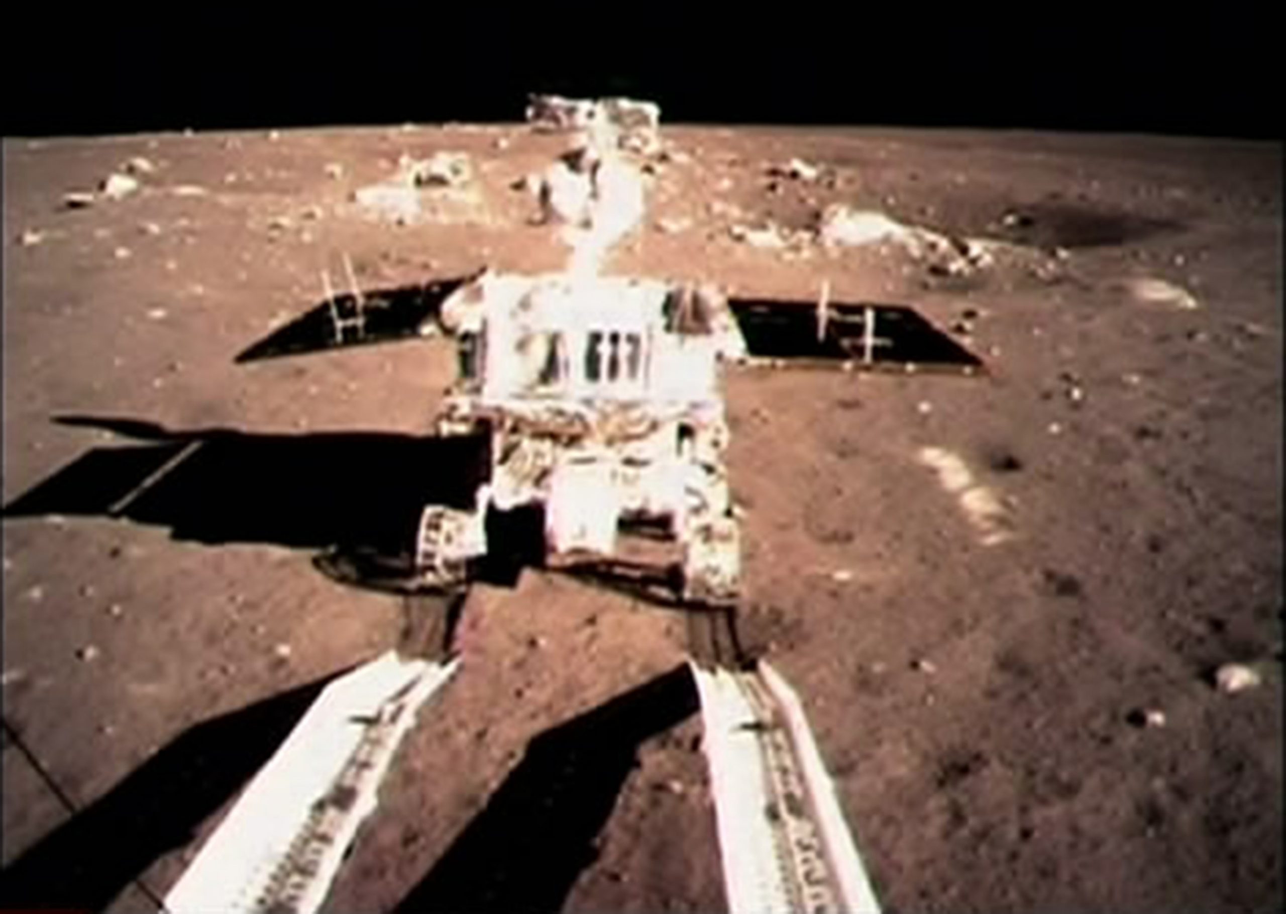 Chinese fans of ‘Jade Rabbit’ rover await news