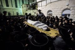 Israel, Hamas accept Egyptian cease-fire plan