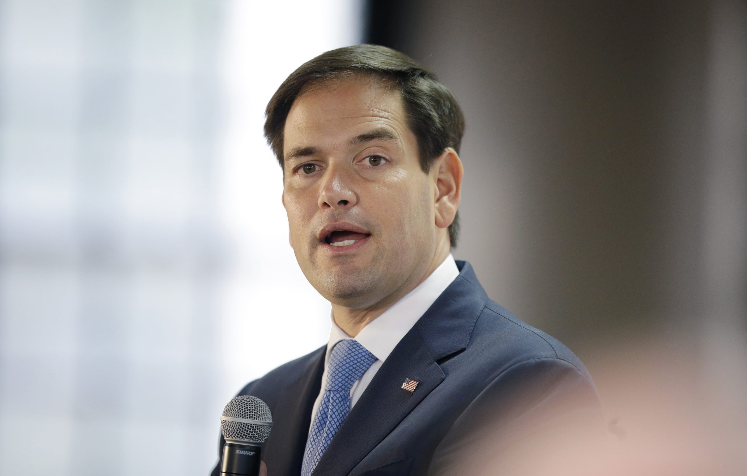 Rubio rejects invitation to 2nd round slugfest with Jeb Bush
