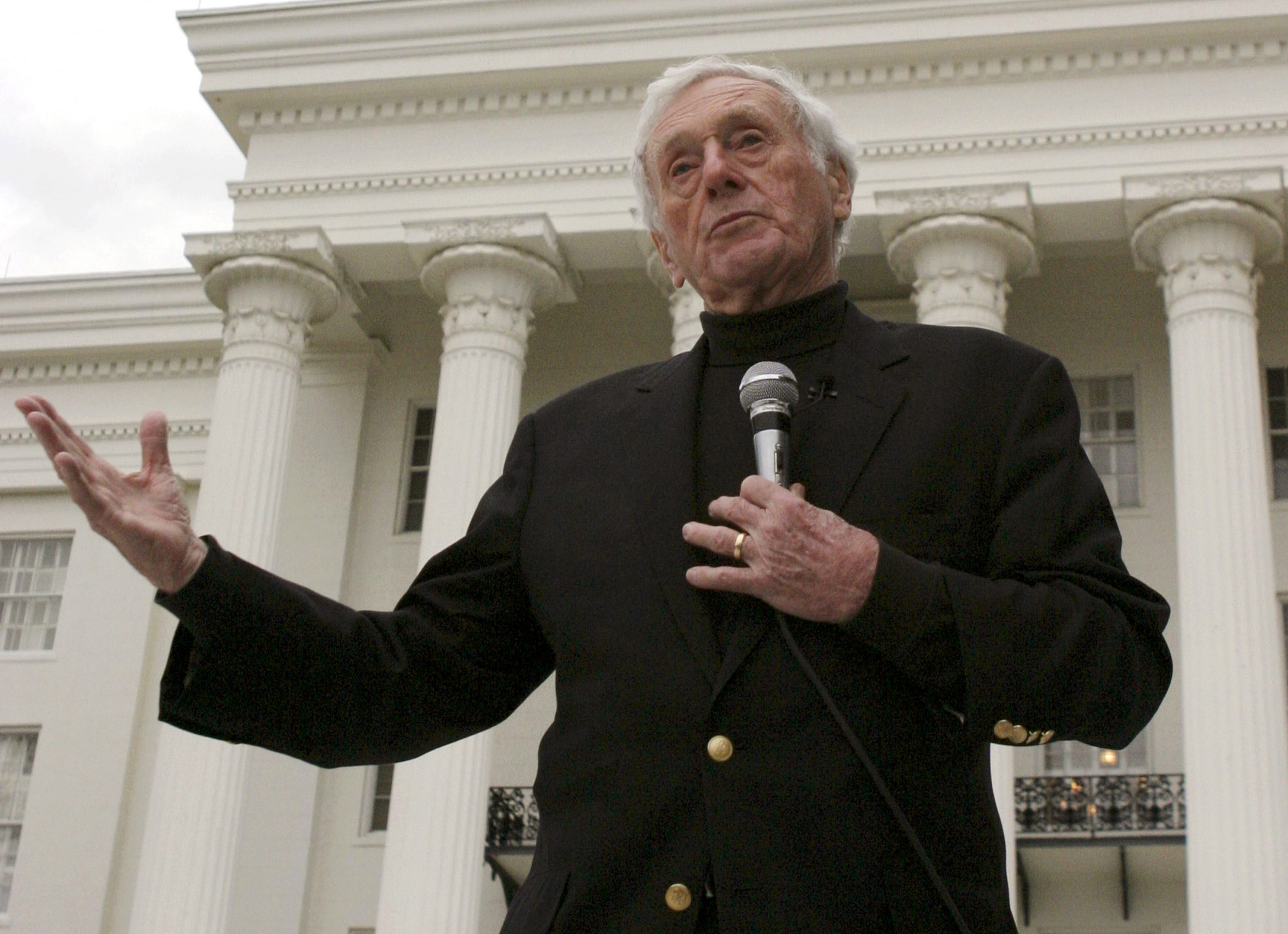 John Seigenthaler, Tennessee journalist, dies