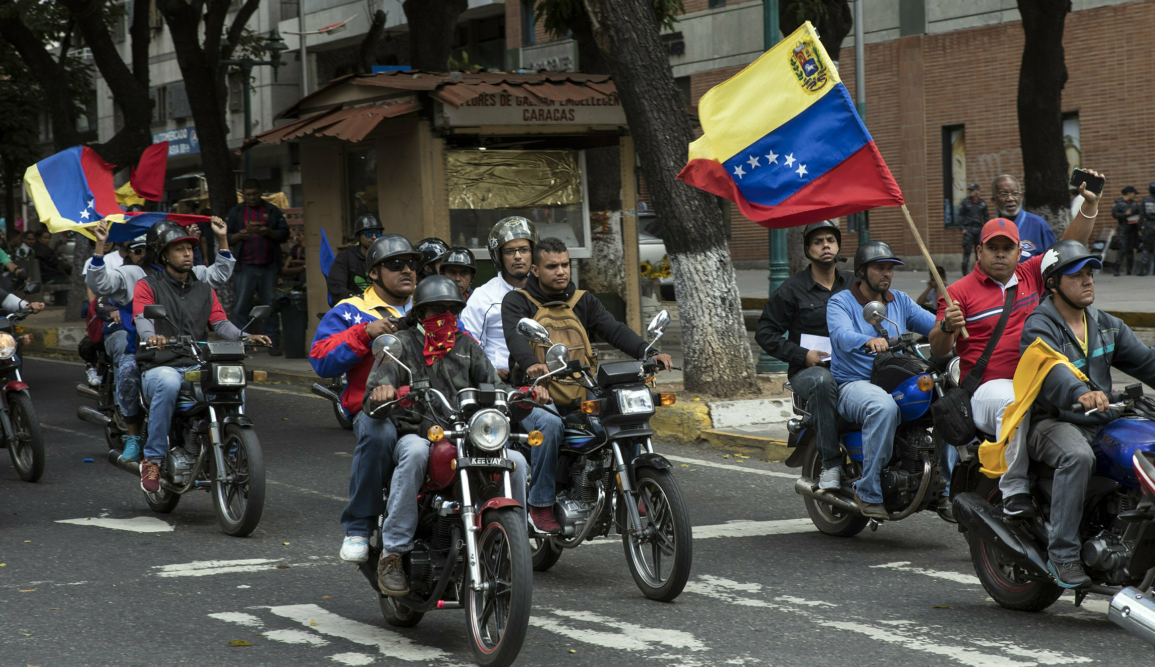 In Venezuela, the colectivos’ threat to Juan Guaido is growing