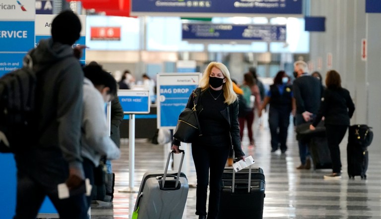US to require proof of negative test from all international travelers