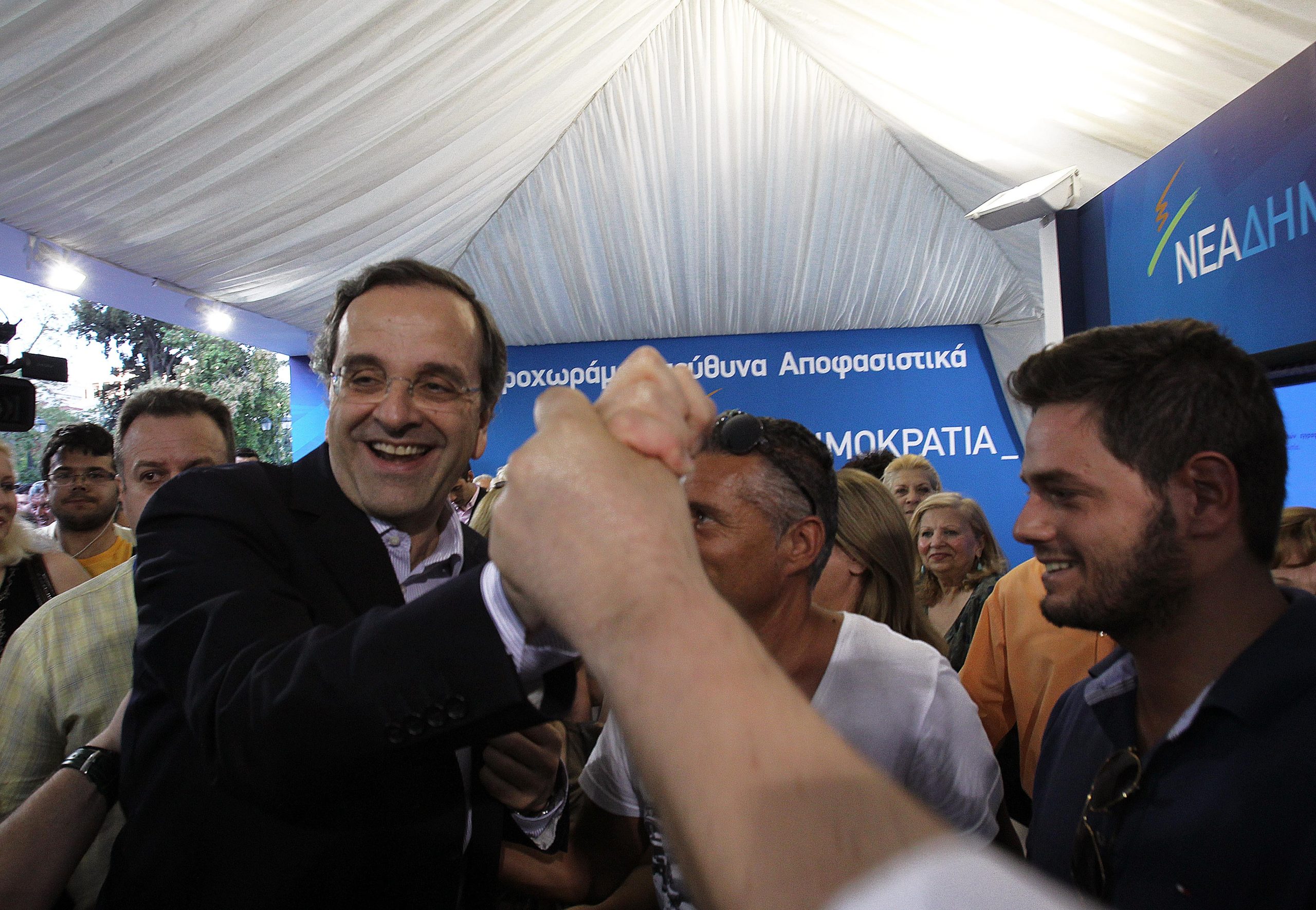 French president warns Greeks over euro