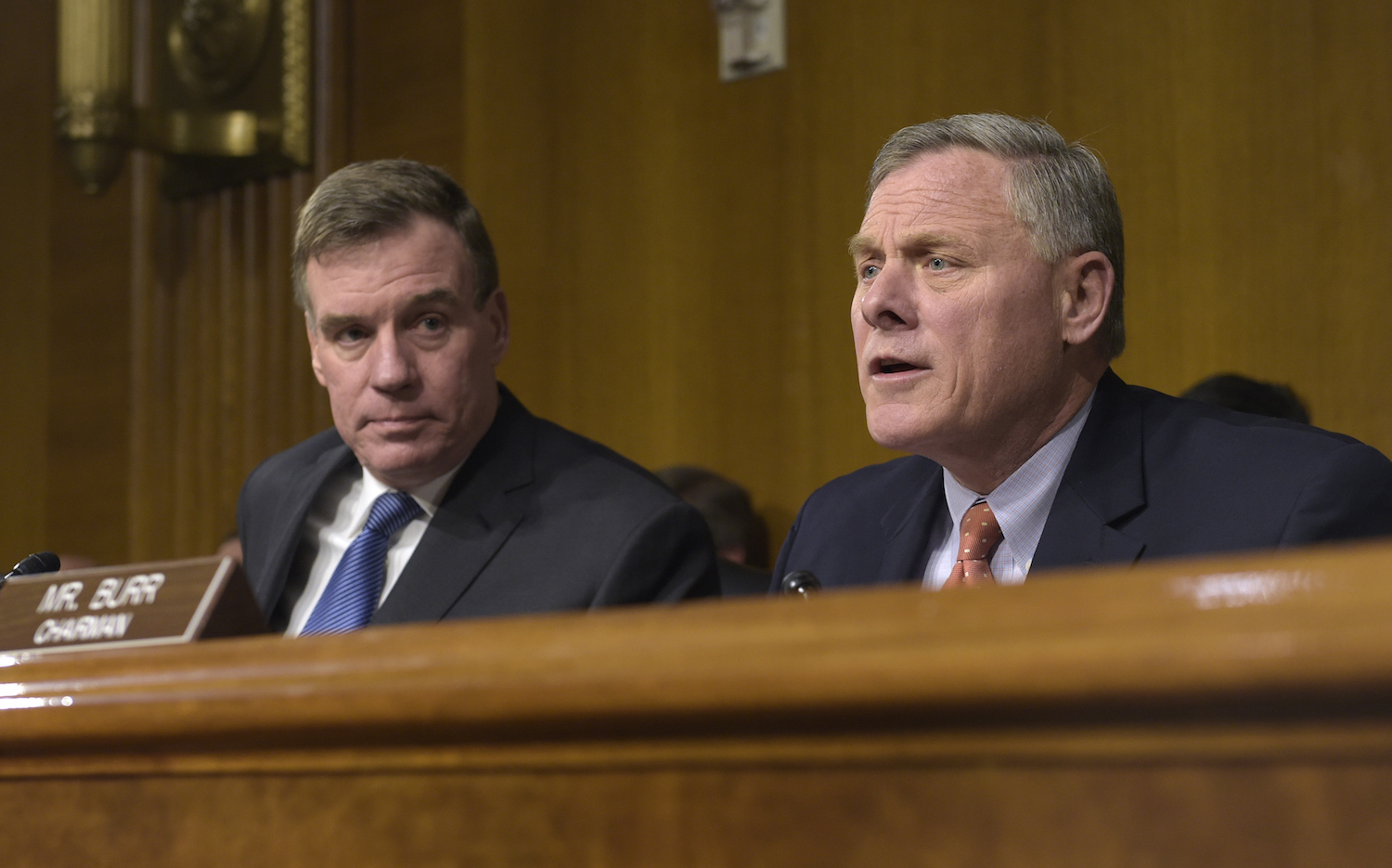 Senate Intel panel moves cautiously on Trump, Russia bombshell