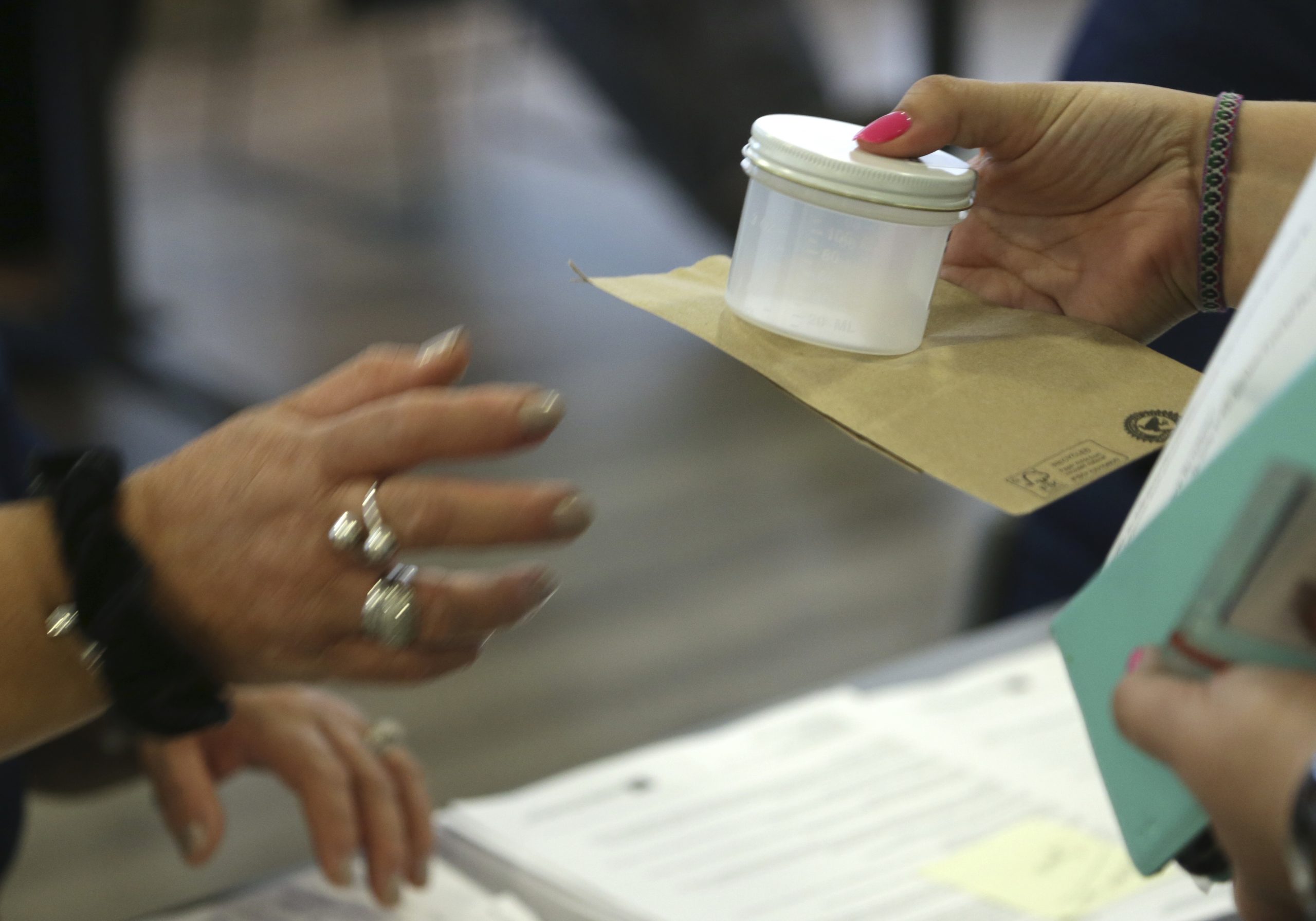 CDC: Couples with possible Zika should wait to get pregnant