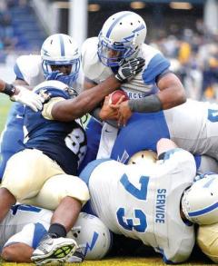 Navy loses close call to Air Force