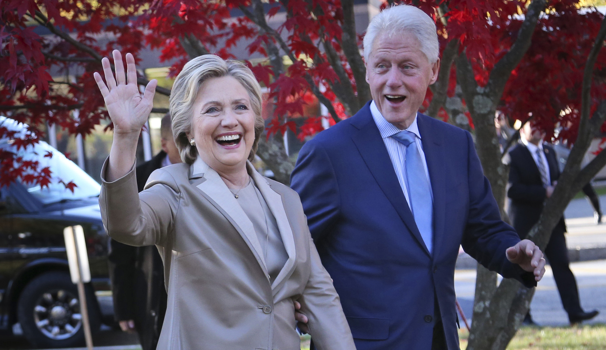Bill and Hillary Clinton to make rare joint appearance in Texas
