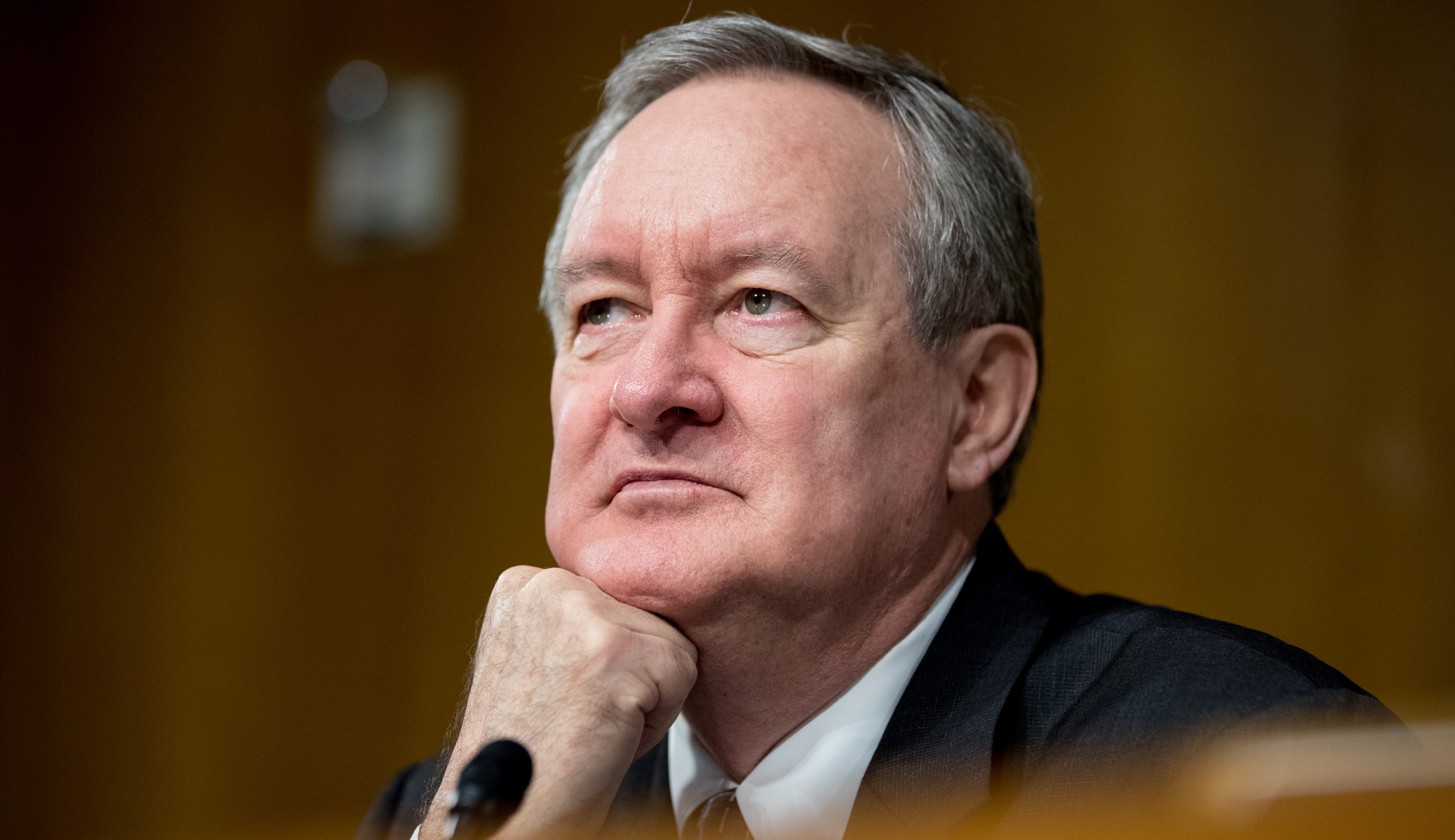 Senate Banking leaders disagree on measures curbing stockholder influence