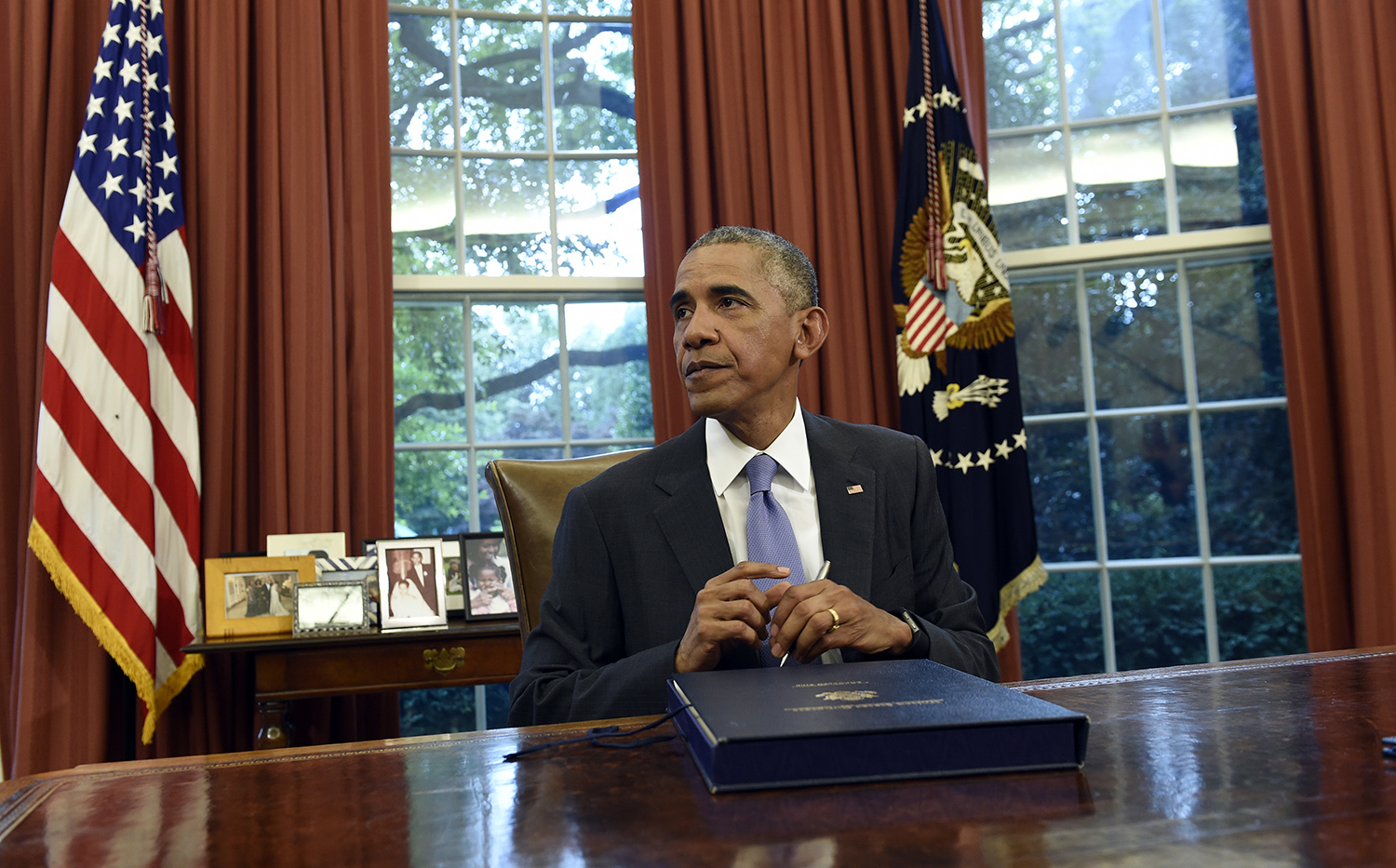 House passes bill to kill several Obama regs with one stone