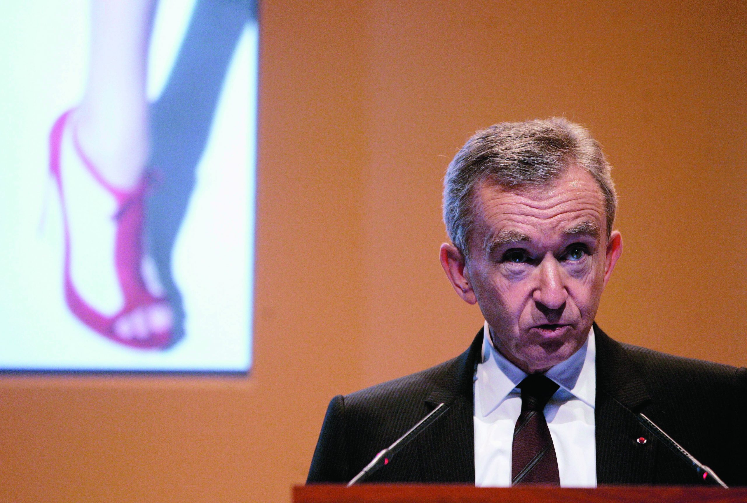 Bernard Arnault surpasses Jeff Bezos again as world’s richest person