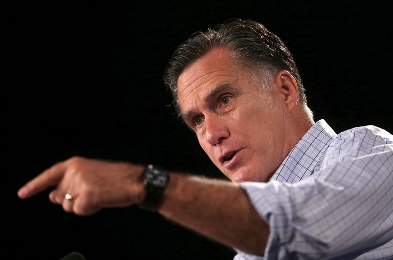 DES MOINES, IA - AUGUST 08:  Republican presidential candidate and former Massachusetts Gov. Mitt Romney speaks during a campaign event at Central Campus High School on August 8, 2012 in Des Moines, Iowa. Mitt Romney is campaigning in Iowa before traveling to New Jersey and New York for fundraising events.  (Photo by Justin Sullivan/Getty Images)