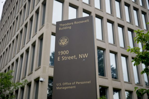 Feds nearly finished notifying victims of OPM breach