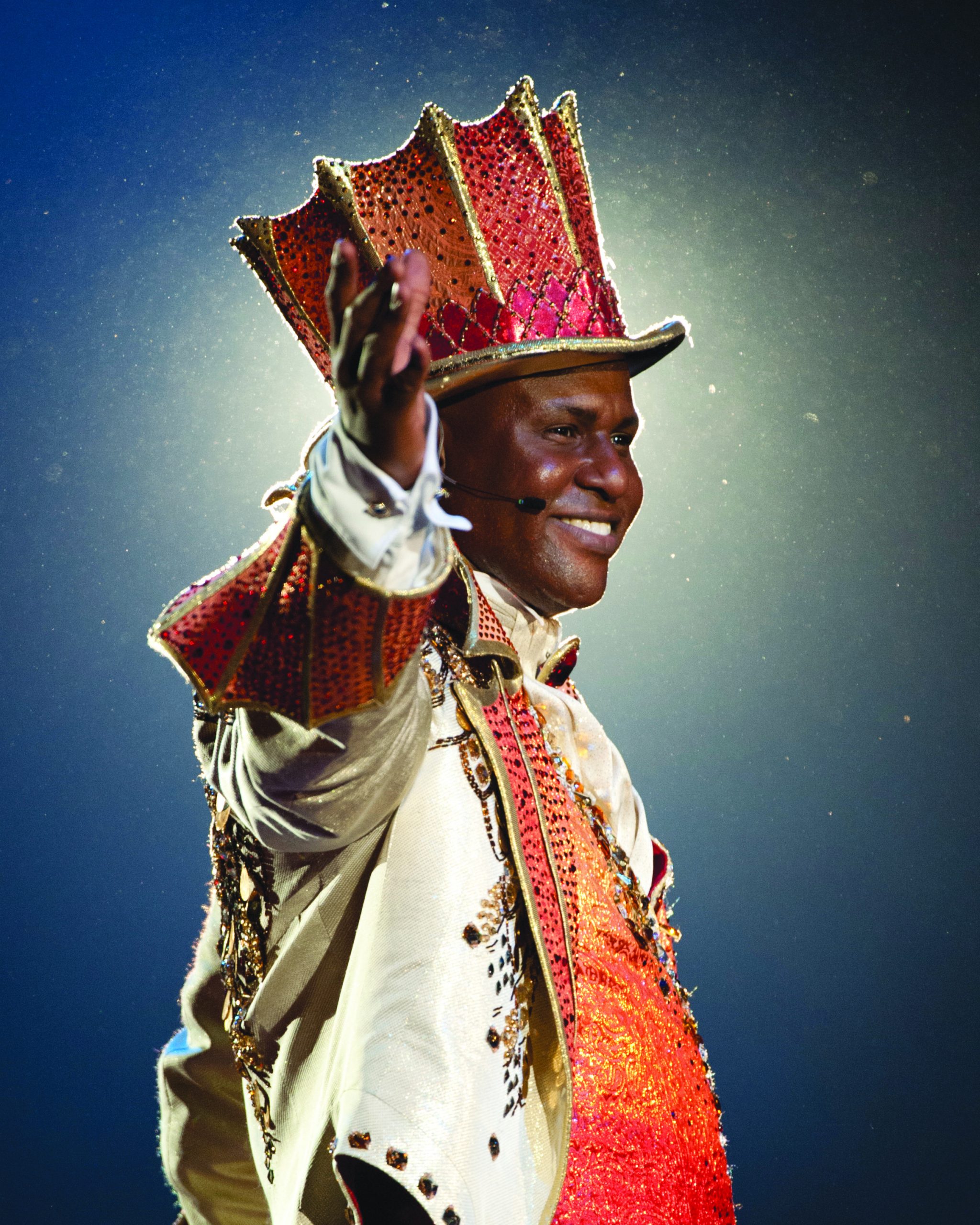 Circus host  welcomes audience to least political show on earth