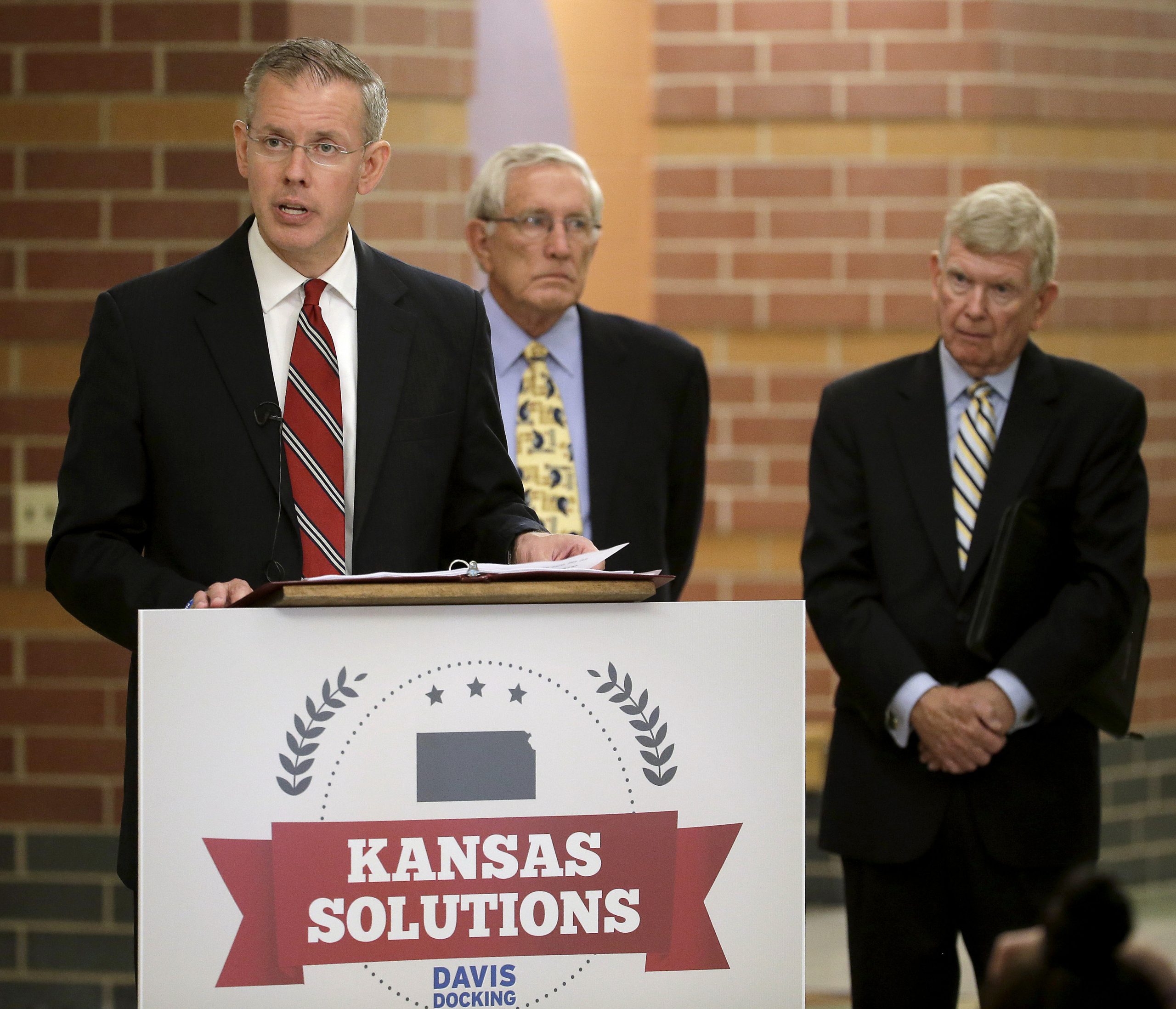 Davis proposes postponing future Kansas tax cuts