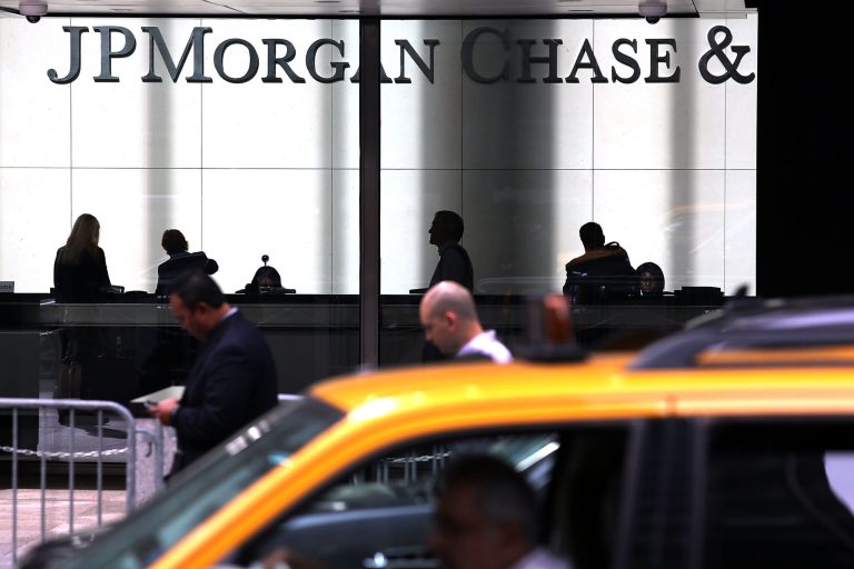 Federal authorities have opened a bribery investigation into whether JPMorgan Chase hired the children of powerful Chinese officials to help the bank win lucrative business.  (Photo by Spencer Platt/Getty Images)