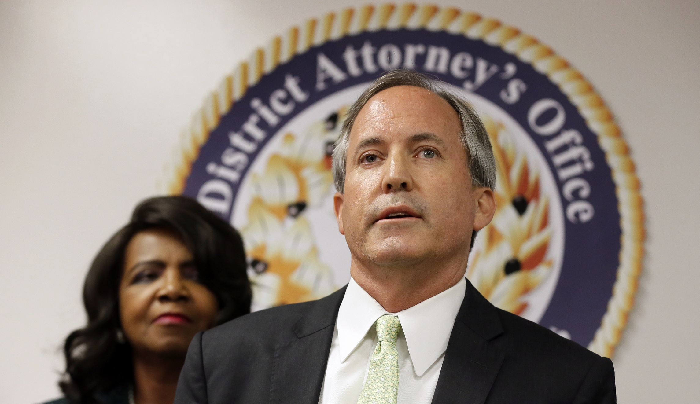 10-state coalition threatens lawsuit if Trump doesn’t end DACA