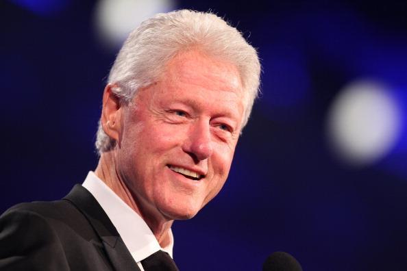 Bill Clinton ridicules Rick Perry