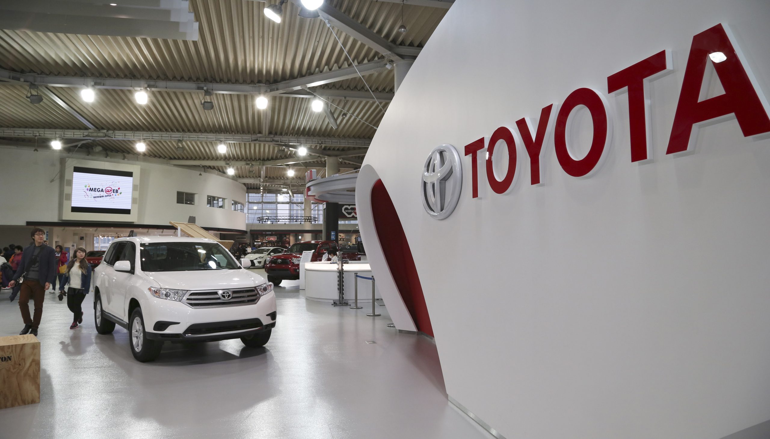 Toyota recalls 1 million cars due to airbag dysfunction