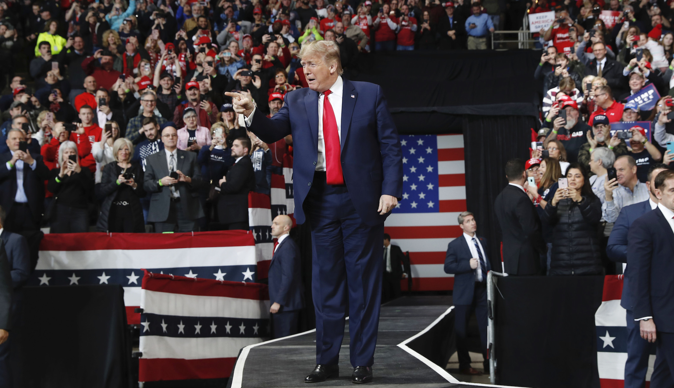 WATCH: Trump holds campaign rally in Milwaukee