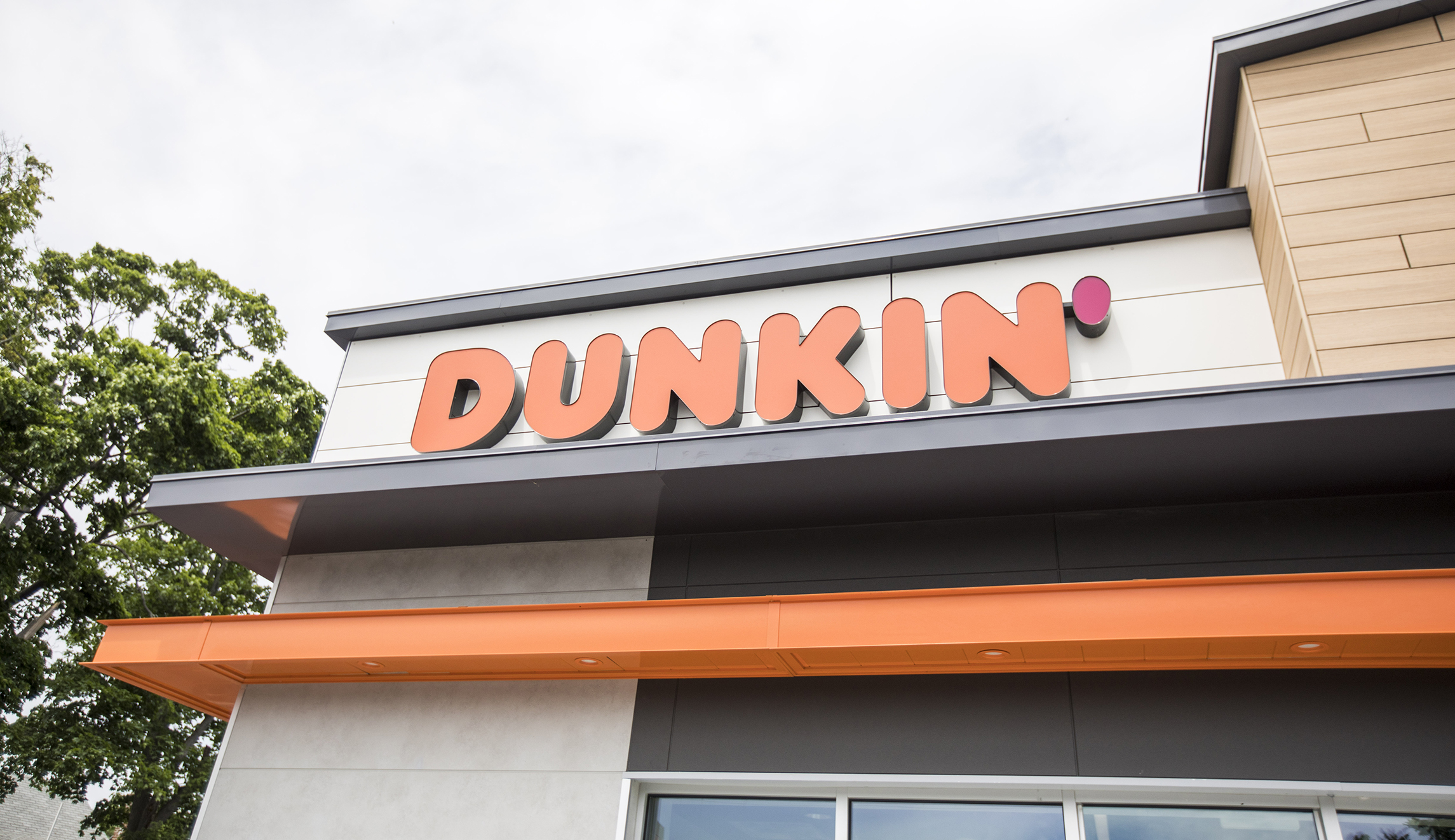 Dunkin’ dumps store owners for hiring undocumented workers