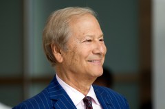 Philly Inquirer co-owner among 7 dead in jet crash