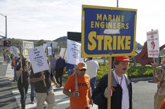 Golden Gate ferry workers strike over contract