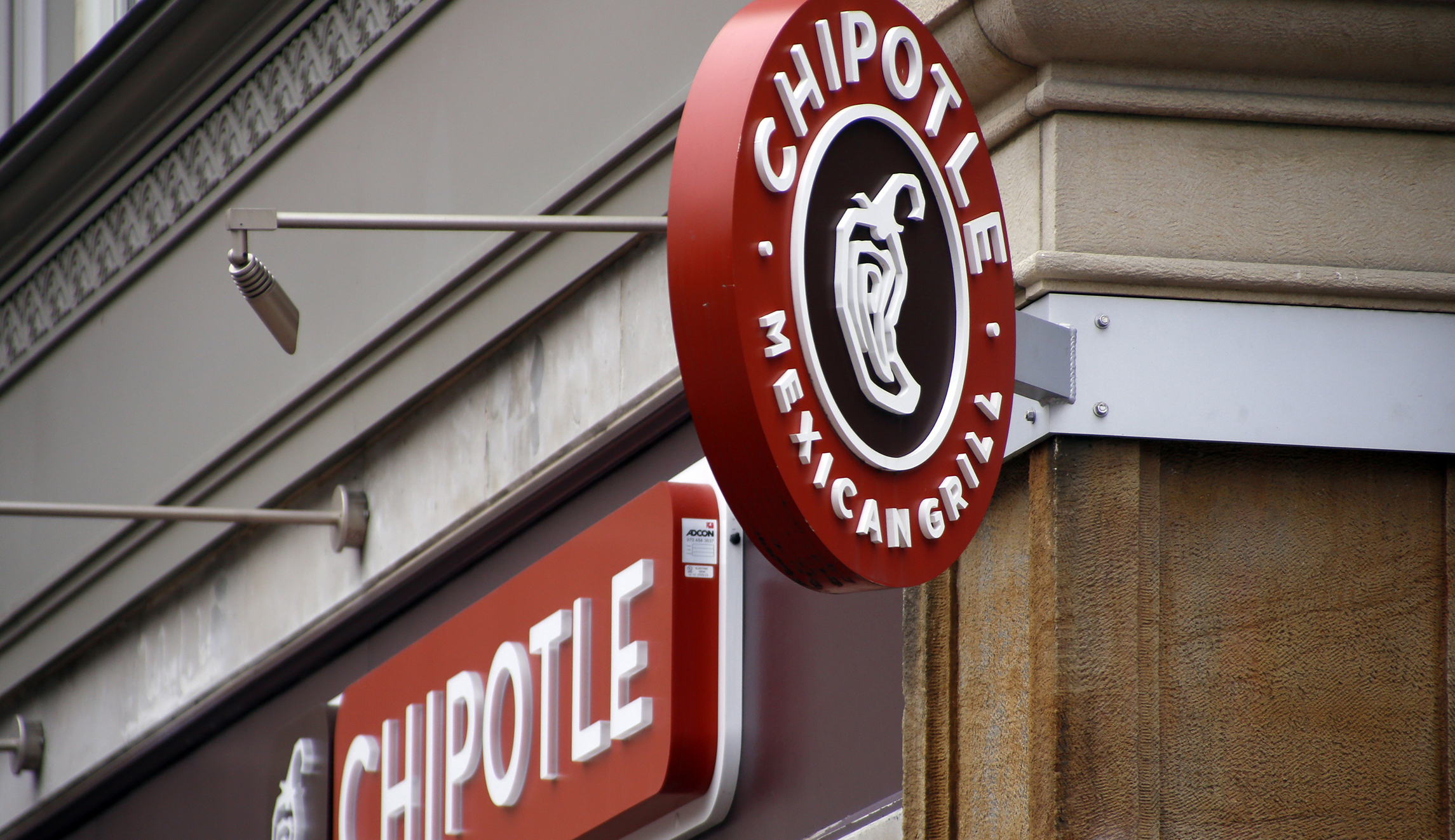 020718 Giaritelli chipotle bonuses-pic