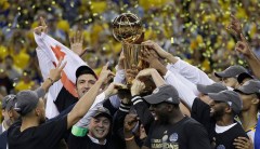 Golden State Warriors reject White House invite after Trump jilts Stephen Curry