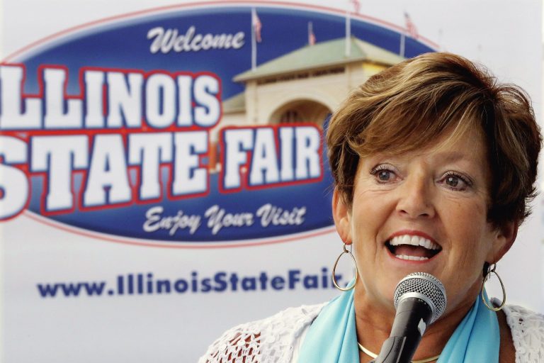 Illinois fair managers fined for free beer tickets