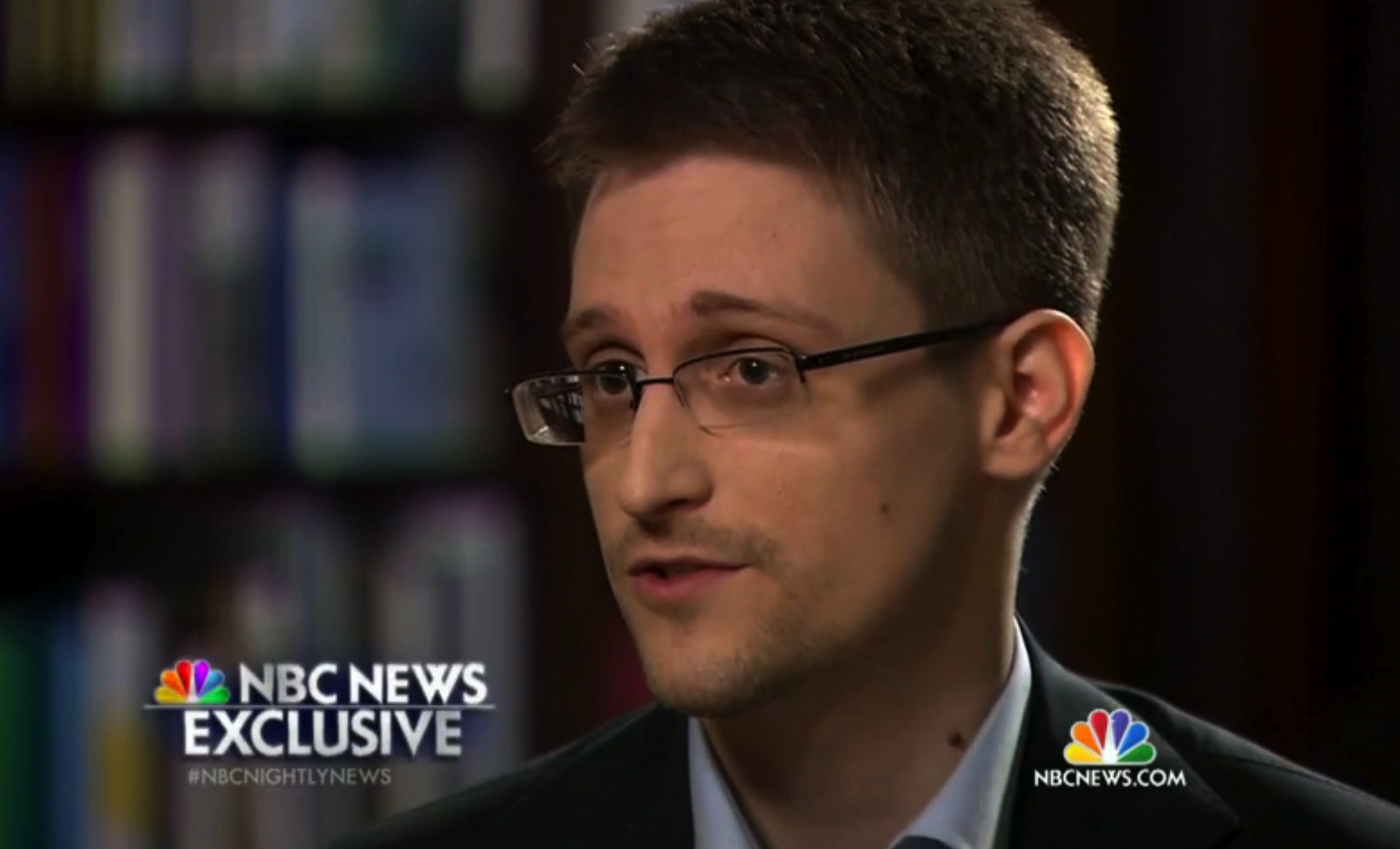 NSA finds 1 email from Snowden raising question