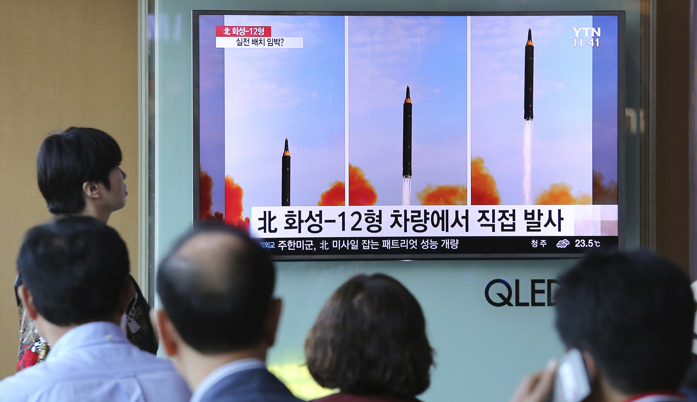 US mulls shooting down North Korea missiles: Report