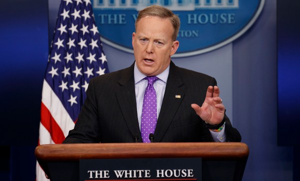 ABC White House correspondent worries about Sean Spicer’s health