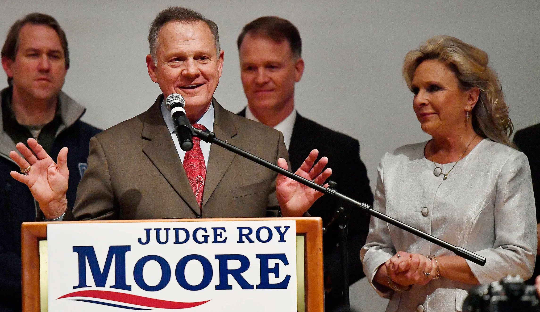Roy Moore’s wife says she wasn’t referring to Doug Jones-supporting lawyer when she said ‘one of our attorneys is a Jew’