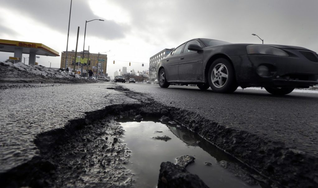 Michigan Senate amends bill to double fuel taxes