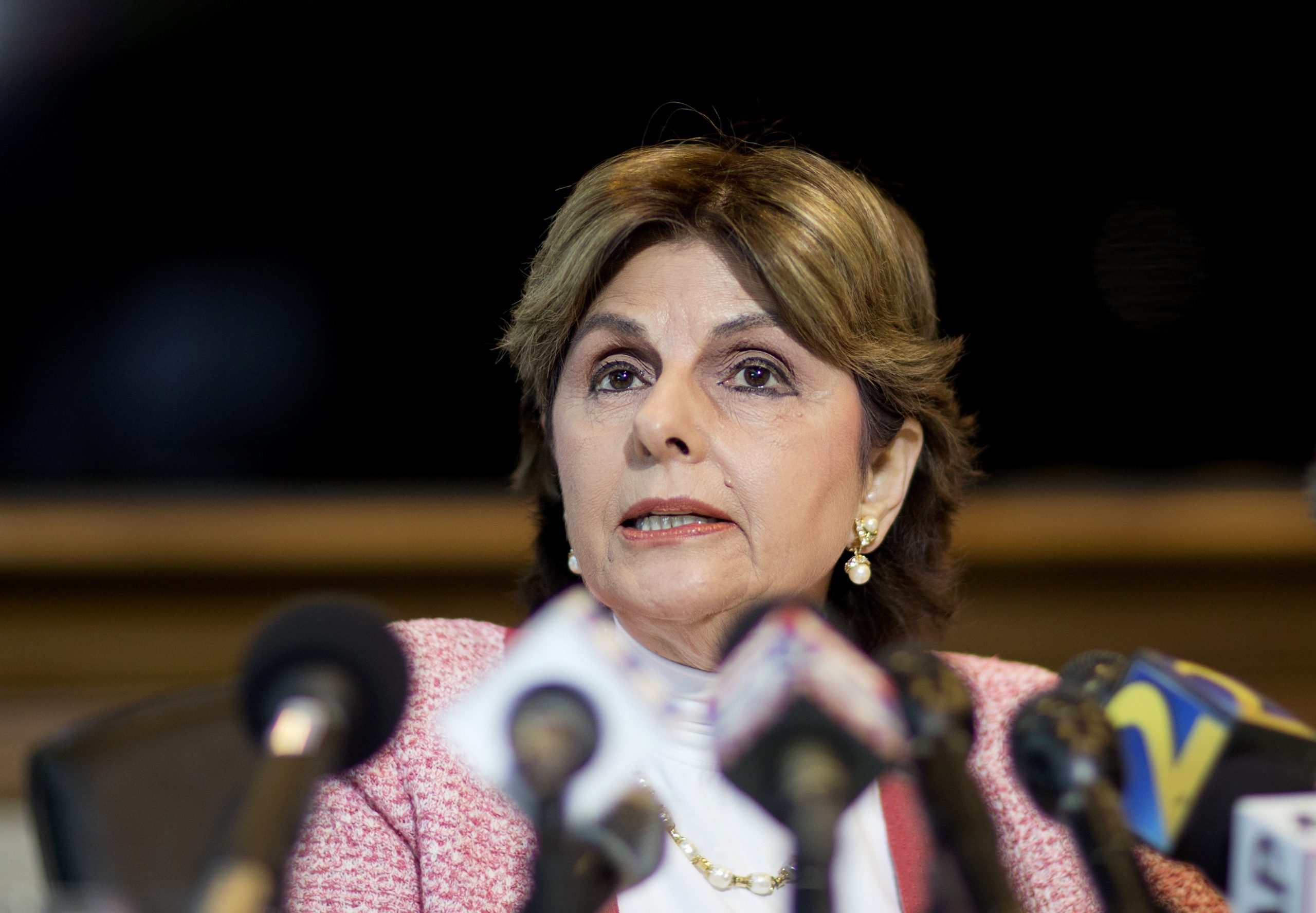 Allred: NFL let player accused of rape play