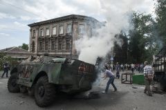 Ukrainian troops drive rebels out of Mariupol