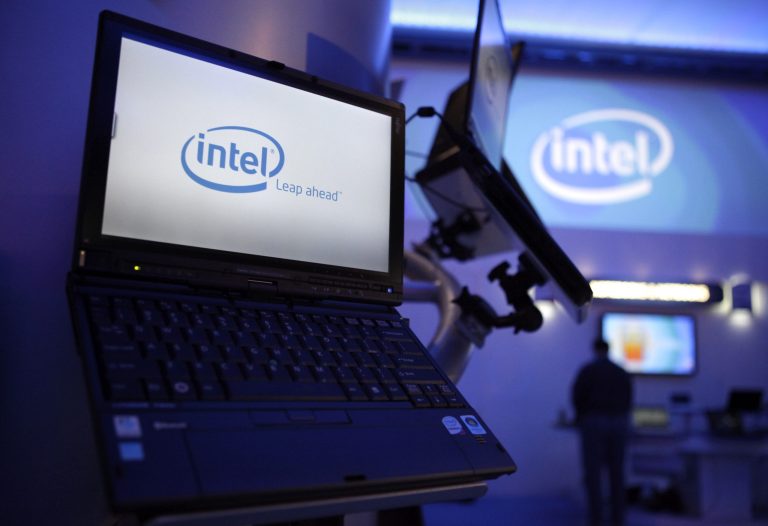 Intel yesterday reported higher first-quarter sales and forecast revenue that may top analystsÃ¢â¬â¢ estimates in the current period, saying the PC market is stabilizing. (AP Photo)