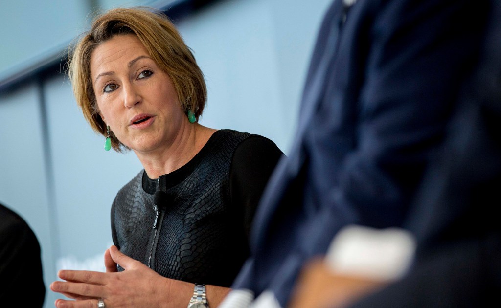 CEO not expected to offer more discounts for EpiPen