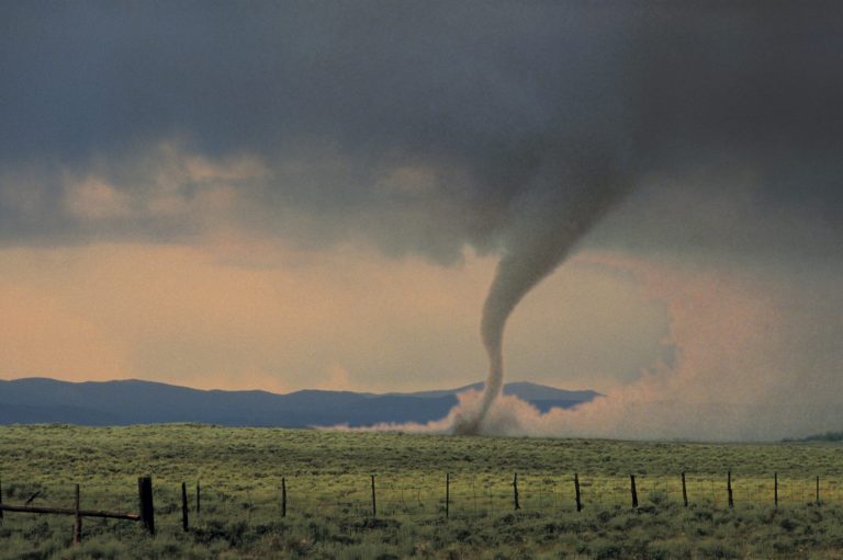 Historical data clashes with the National Climate Assessment report on severe weather, such as tornadoes. (Thinkstock)