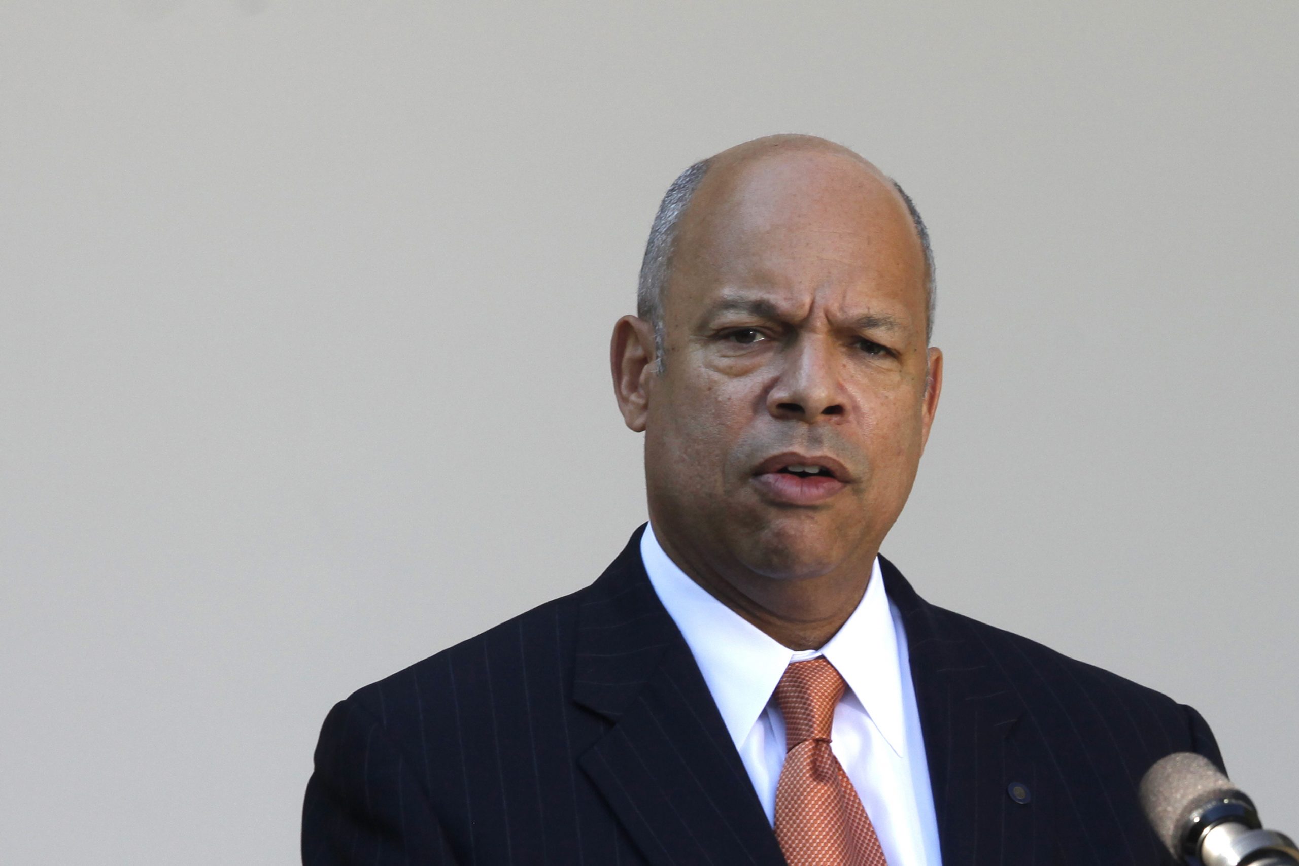 Former Homeland Security chiefs urge Senate to confirm Jeh Johnson