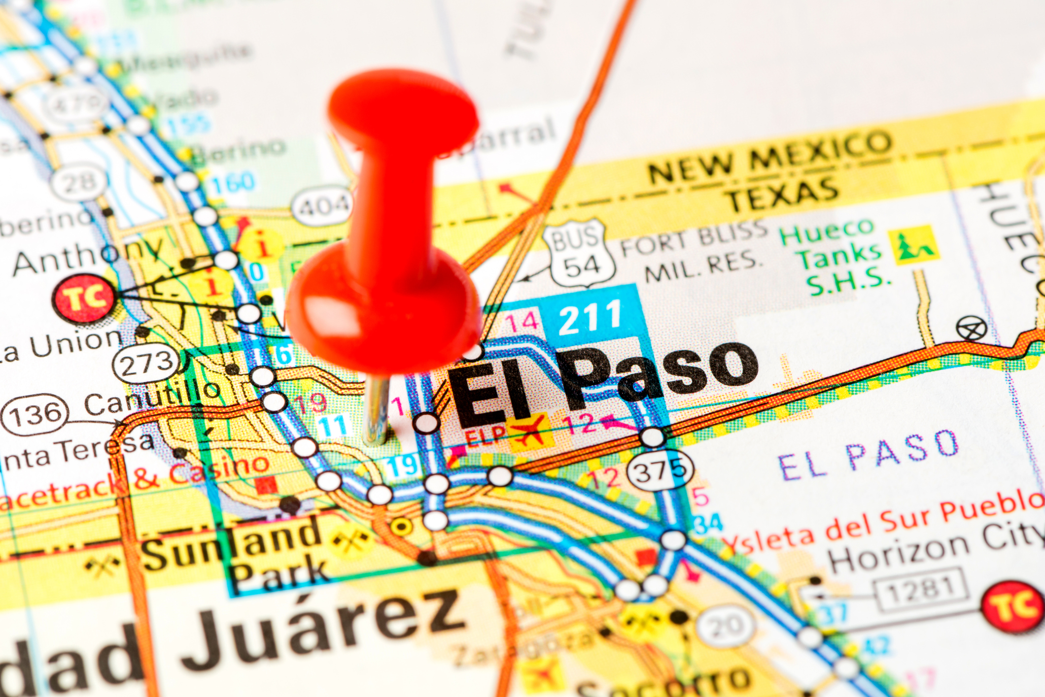 El Paso police seek ‘hero’ of deadly Walmart shooting