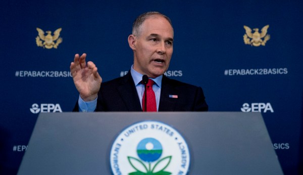 Top Oversight Democrat calls for hearing with Scott Pruitt