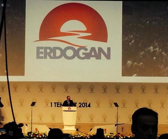 The Turkish prime minister’s new campaign logo looks really, really familiar